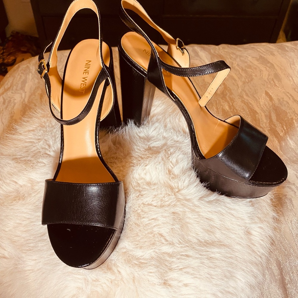 Nine West Black Platform Sandals